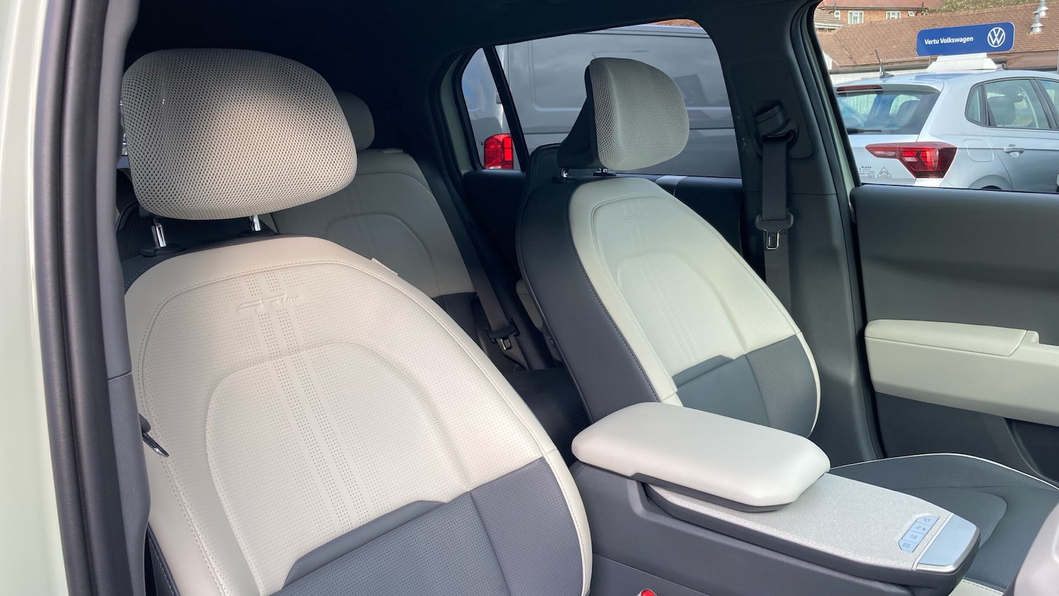 Used Kia EV3 2025 for sale - 76393923: Photo 21