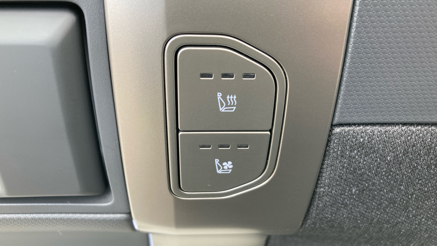 Used Kia EV3 2025 for sale - 76393923: Photo 27