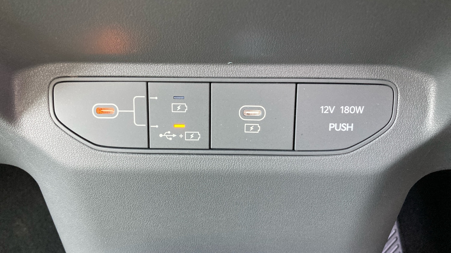 Used Kia EV3 2025 for sale - 76393923: Photo 32