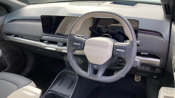 Used Kia EV3 2025 for sale - 76322390: Photo 11