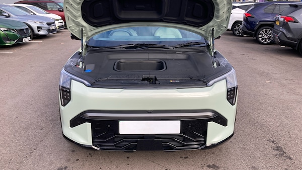 Used Kia EV3 2025 for sale - 76322390: Photo 8