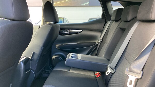 Used Nissan Qashqai 2016 for sale - 75999488: Photo 16