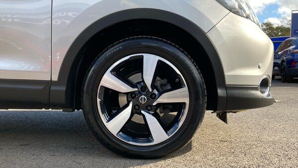 Used Nissan Qashqai 2016 for sale - 75999488: Photo 7