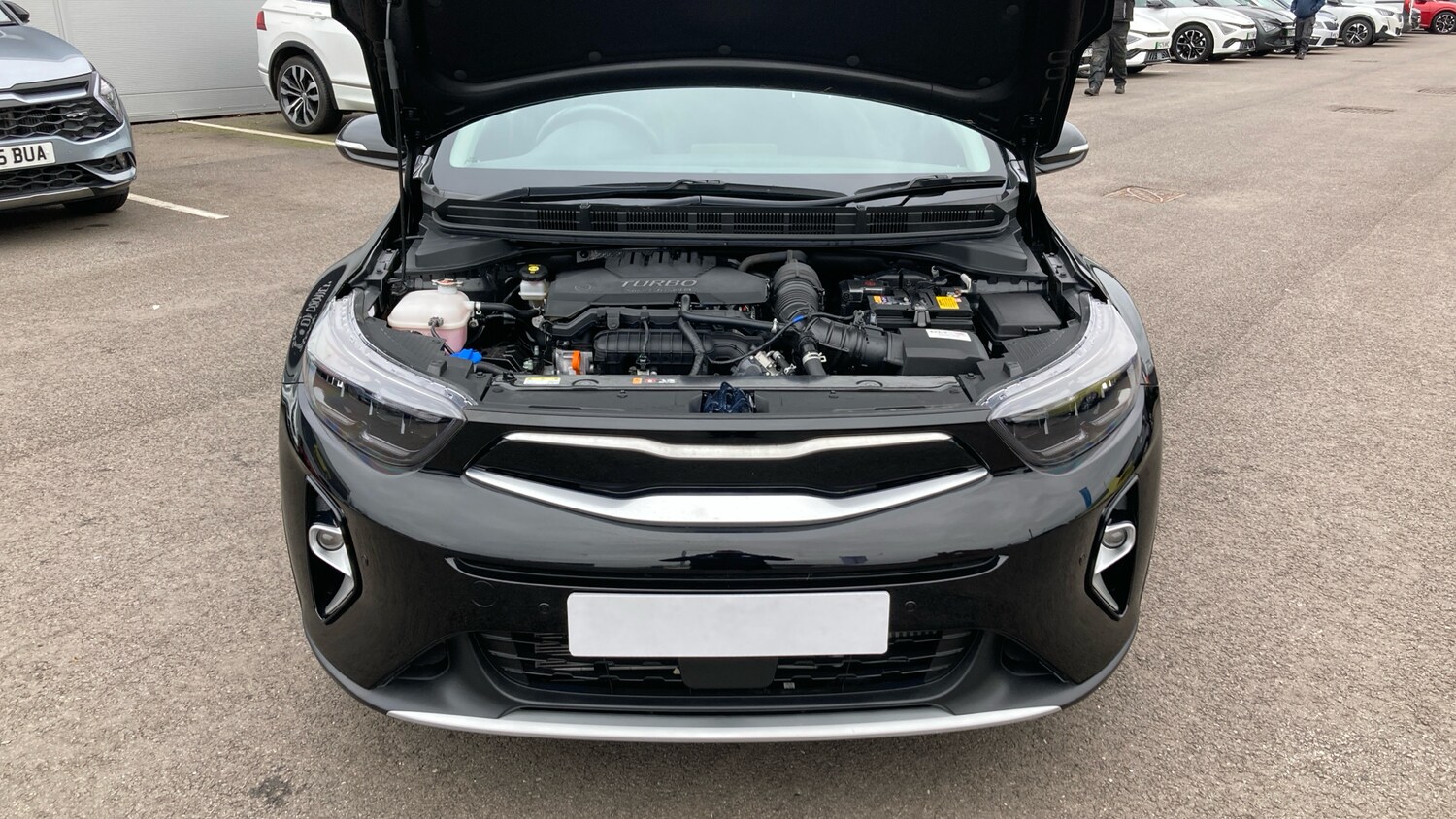 Used Kia Stonic 2023 for sale - 77742485: Photo 8