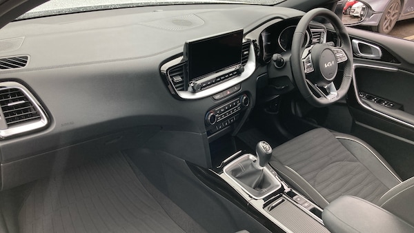 Used Kia Ceed 2025 for sale - 76183131: Photo 9