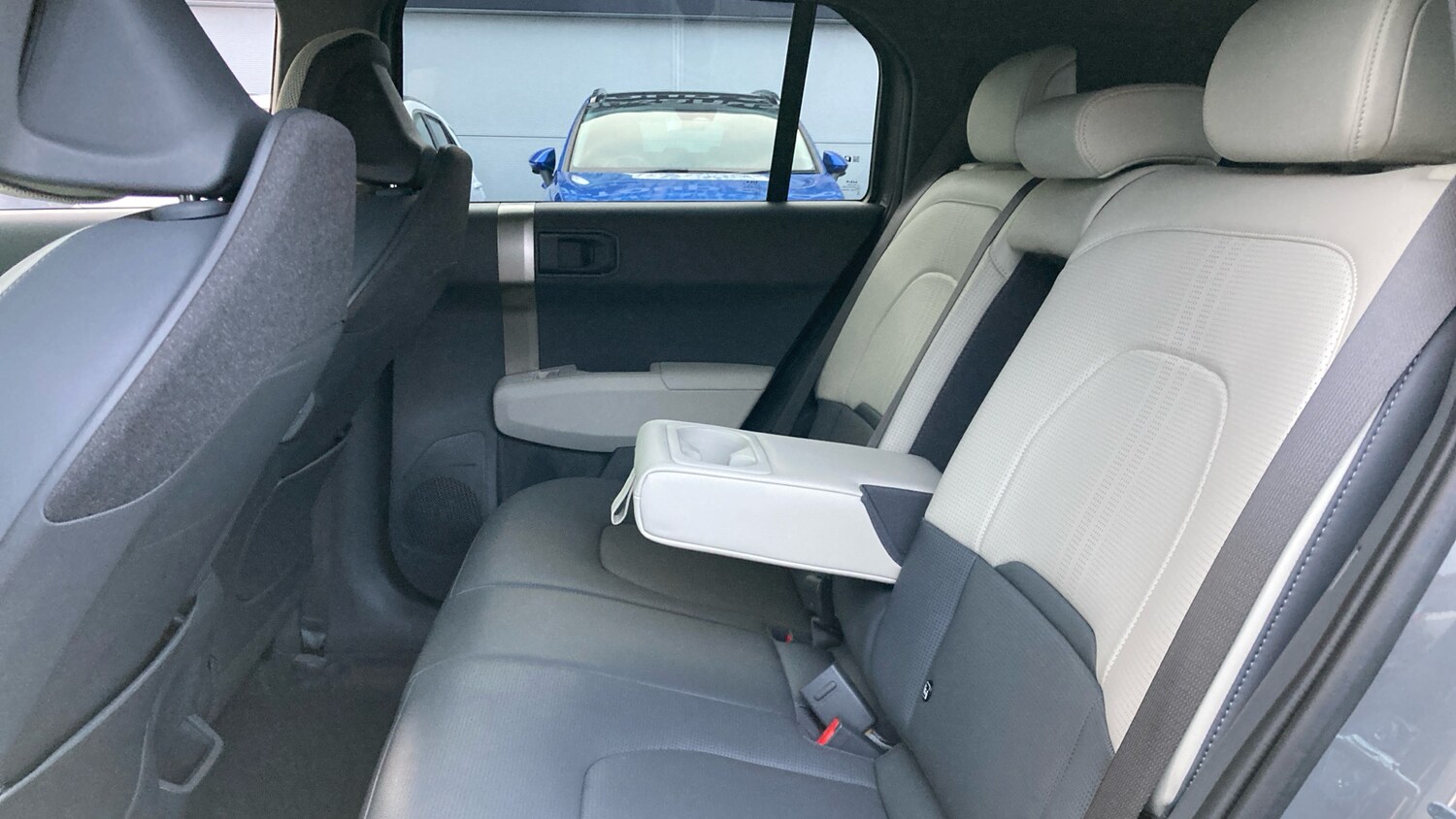 Used Kia EV3 2025 for sale - 77365097: Photo 16