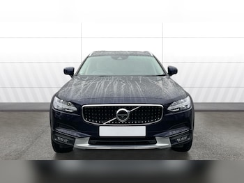 Used Volvo V90 2018 for sale - 76616367: Photo