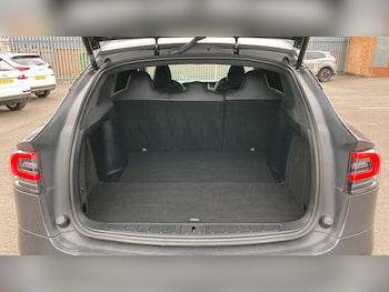 Used Tesla Model X 2020 for sale - 79005368: Photo