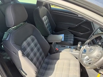 Used Volkswagen Golf 2016 for sale - 78288306: Photo