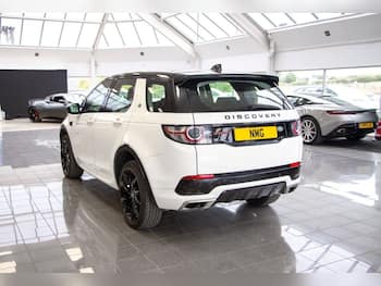 Used Land Rover Discovery Sport 2018 for sale - 79708305: Photo