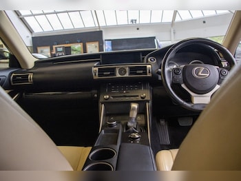 Used Lexus IS 2016 for sale - 78762351: Photo