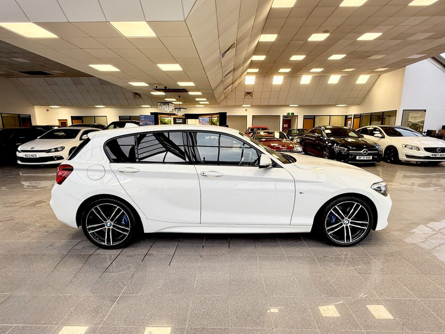 Used BMW 1 Series 2018 for sale - 76839677: Photo 2
