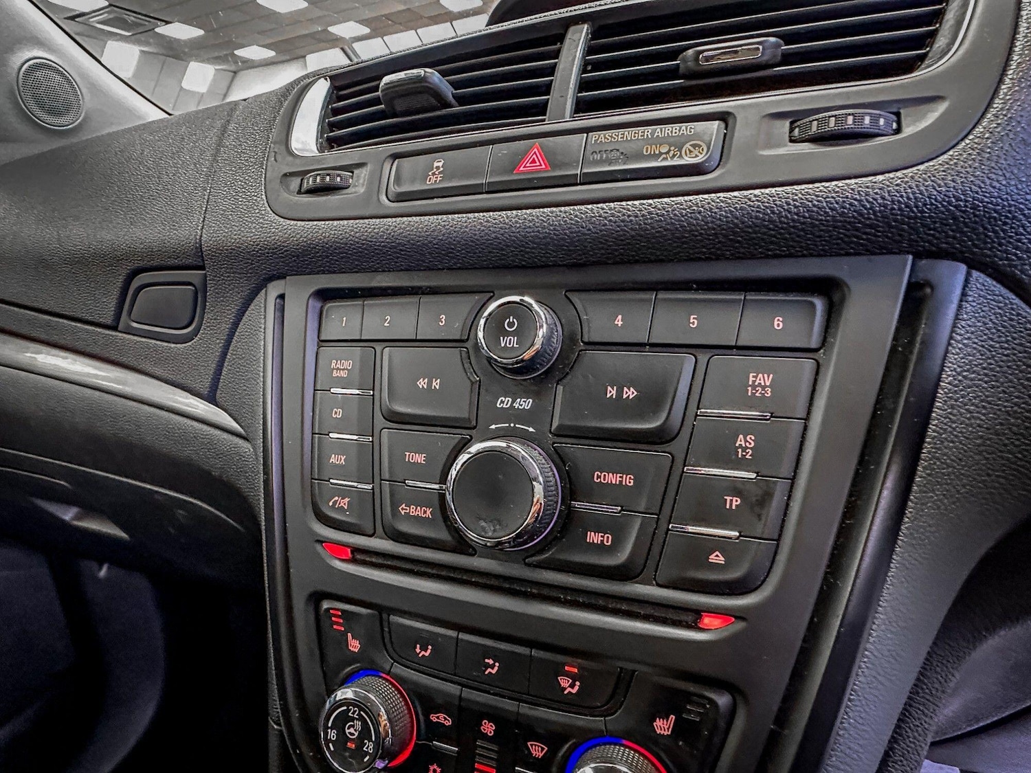 Used Vauxhall Mokka 2014 for sale - 77658110: Photo 18