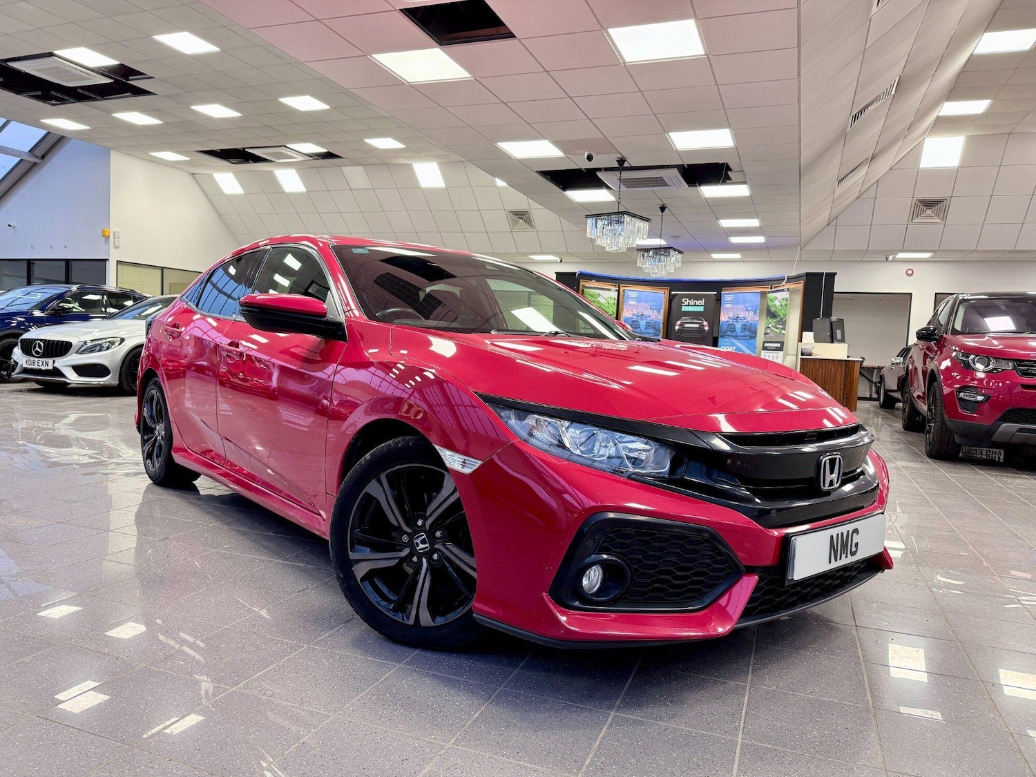 Used Honda Civic 2019 for sale - 77658160: Photo 2