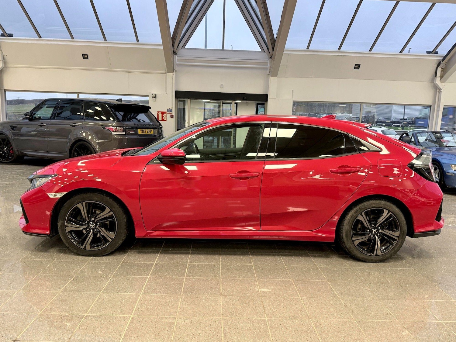 Used Honda Civic 2019 for sale - 77658160: Photo 28