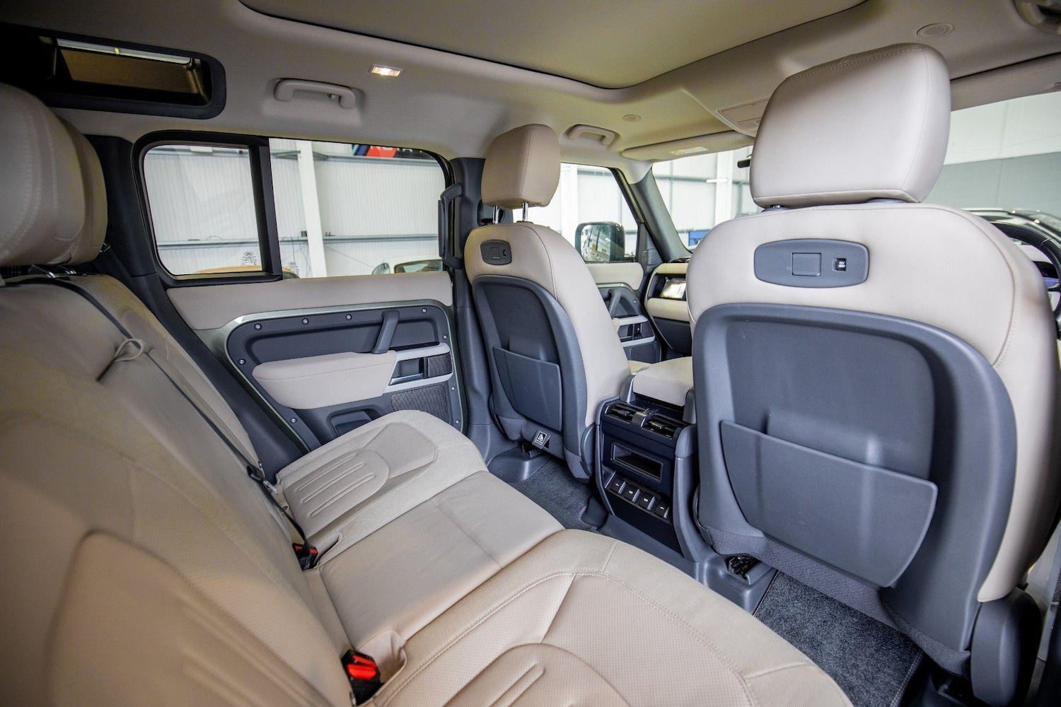 Used Land Rover Defender for sale - 76839960: Photo 14