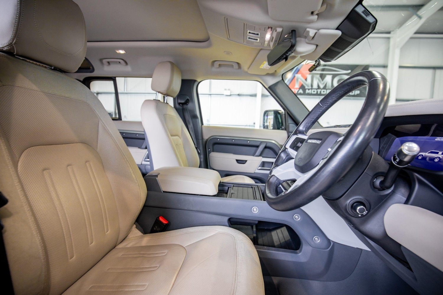 Used Land Rover Defender for sale - 76839960: Photo 17