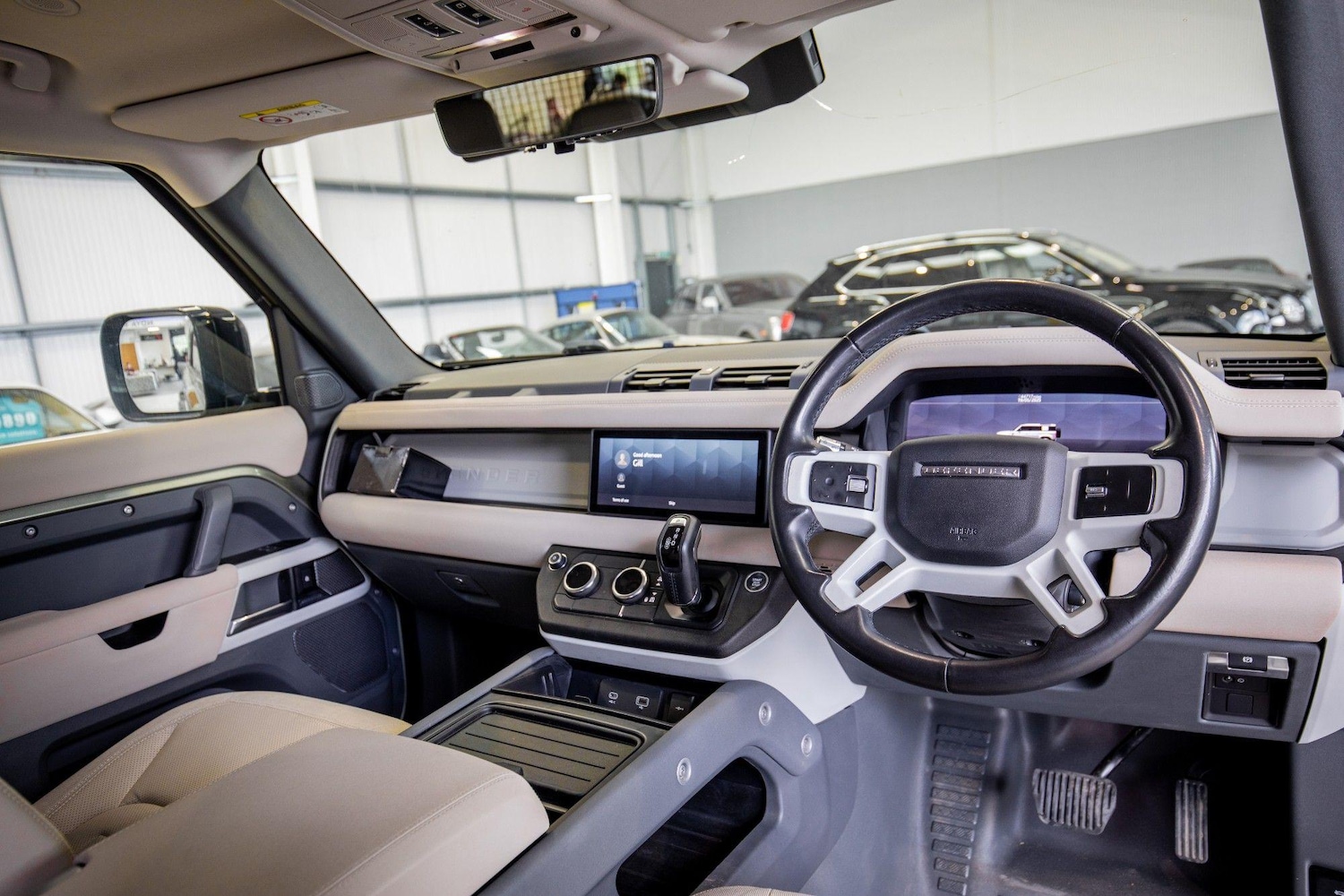 Used Land Rover Defender for sale - 76839960: Photo 2