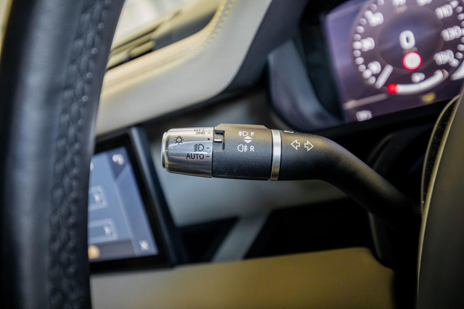 Used Land Rover Defender for sale - 76839960: Photo 24