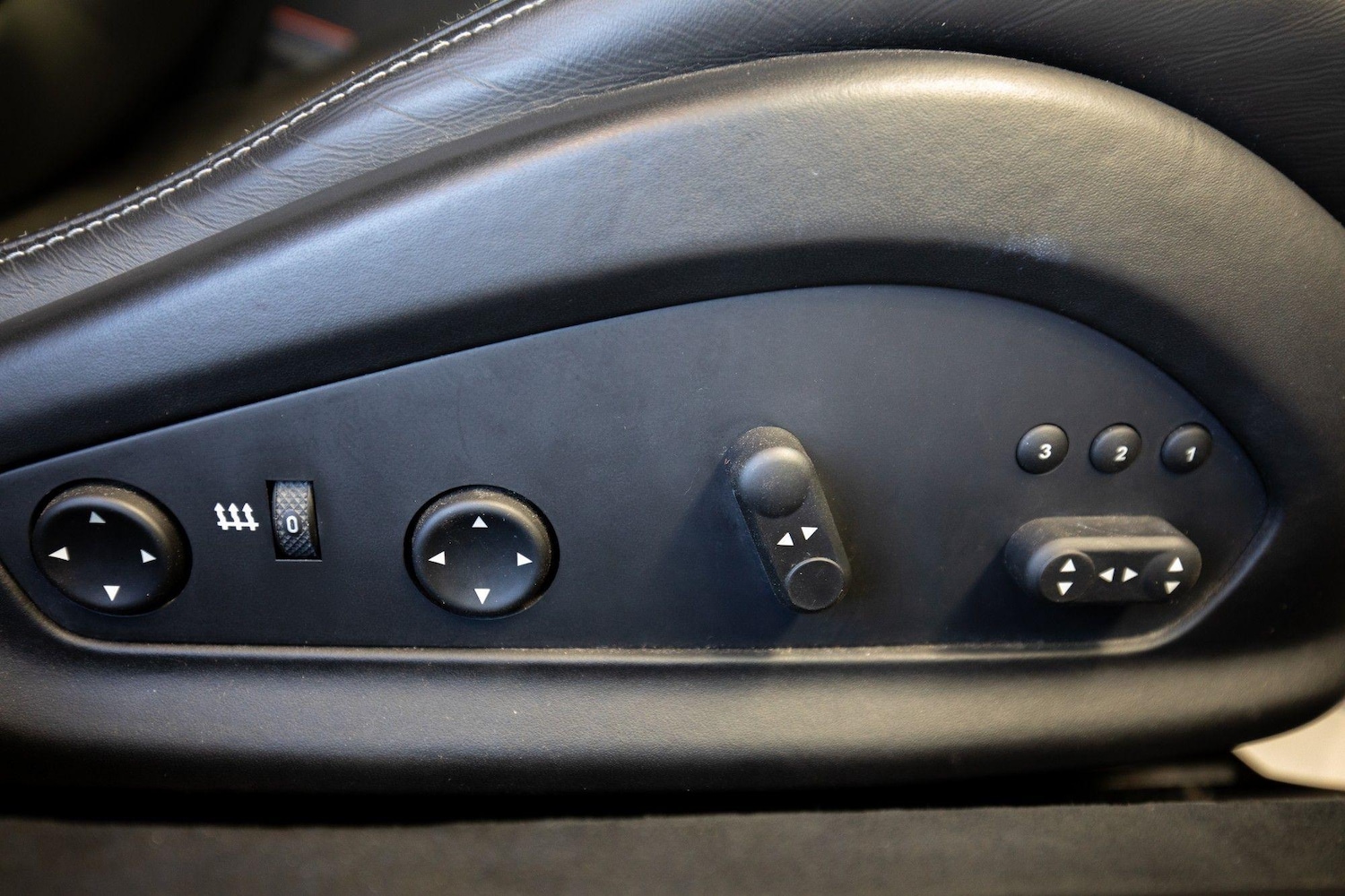 Used Ferrari California 2011 for sale - 76839353: Photo 14