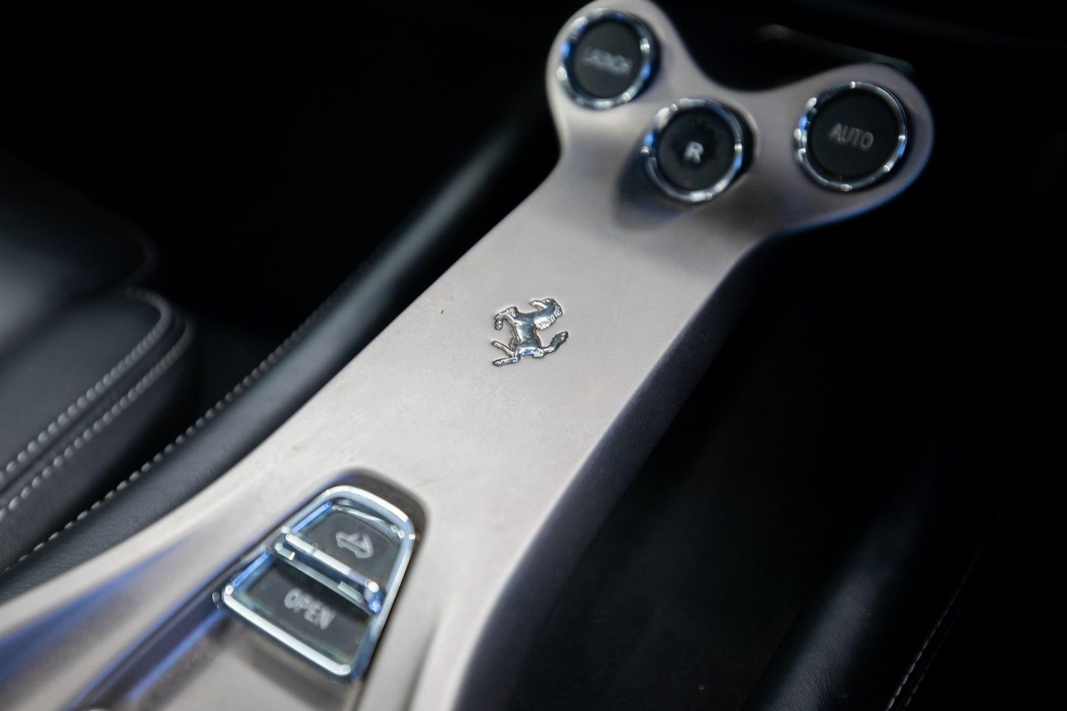 Used Ferrari California 2011 for sale - 76839353: Photo 29