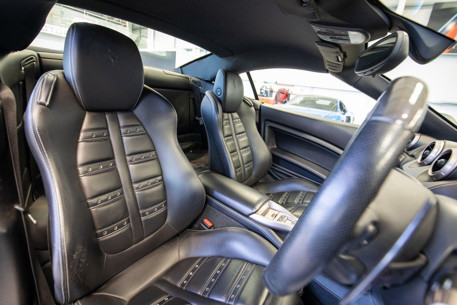 Used Ferrari California 2011 for sale - 76839353: Photo 3