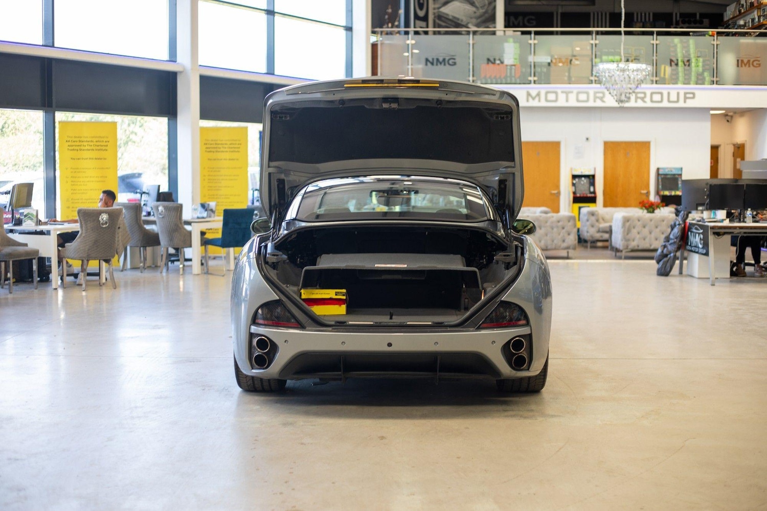 Used Ferrari California 2011 for sale - 76839353: Photo 38