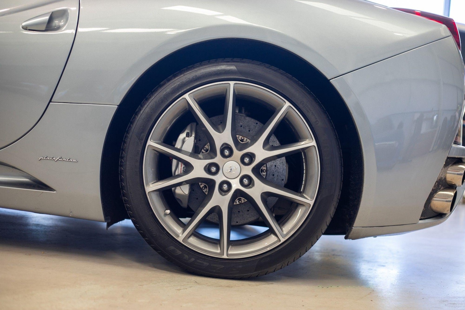 Used Ferrari California 2011 for sale - 76839353: Photo 7