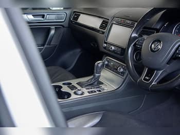 Used Volkswagen Touareg 2015 for sale - 79690724: Photo