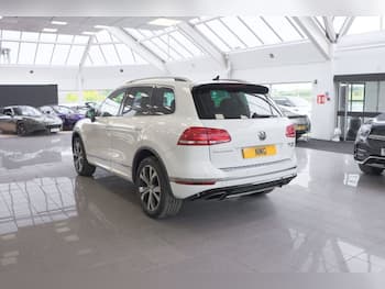 Used Volkswagen Touareg 2015 for sale - 79690724: Photo