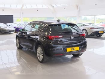 Used Vauxhall Astra 2017 for sale - 79690727: Photo