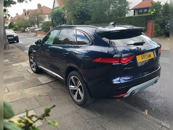Used Jaguar F-Pace 2016 for sale - 79742979: Photo