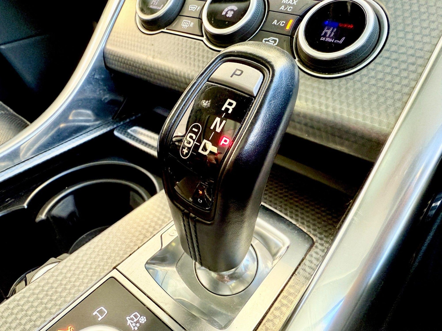 Used Land Rover Range Rover Sport 2017 for sale - 76839965: Photo 11