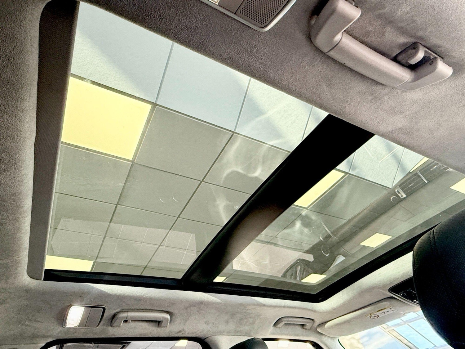 Used Land Rover Range Rover Sport 2017 for sale - 76839965: Photo 32