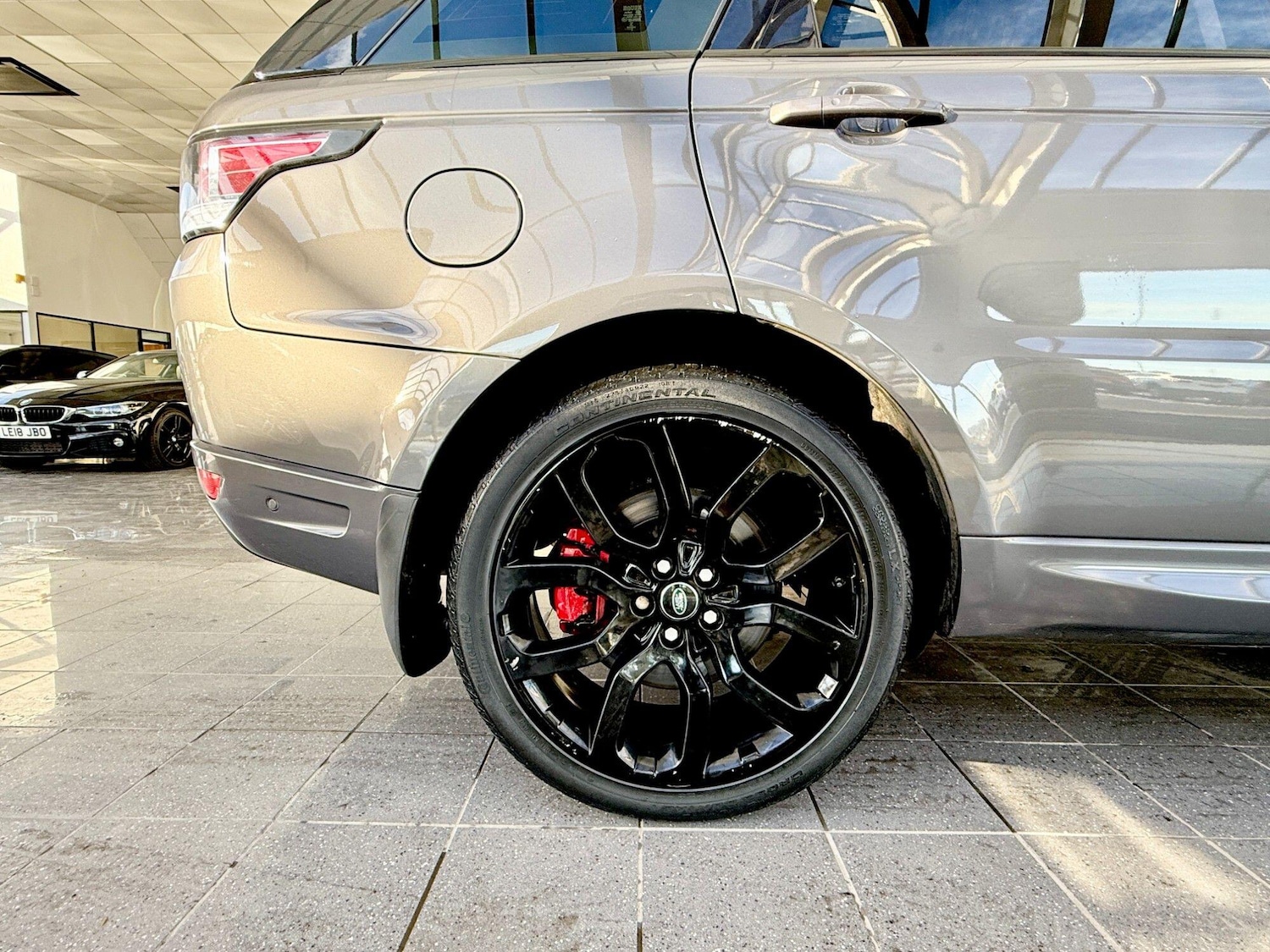 Used Land Rover Range Rover Sport 2017 for sale - 76839965: Photo 9