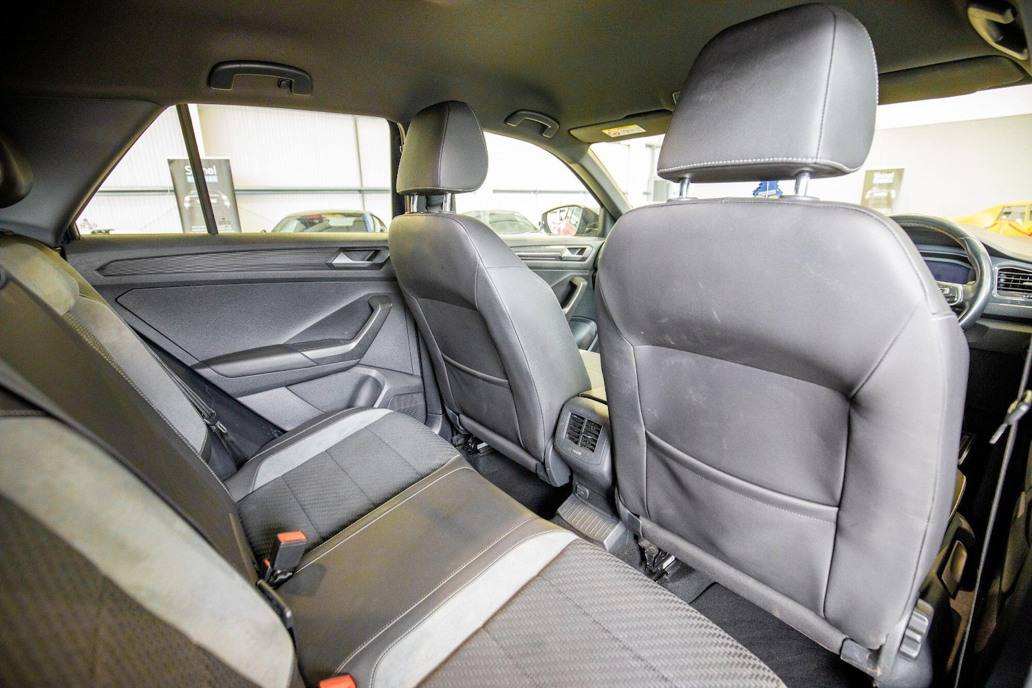 Used Volkswagen T-Roc 2019 for sale - 76839656: Photo 12