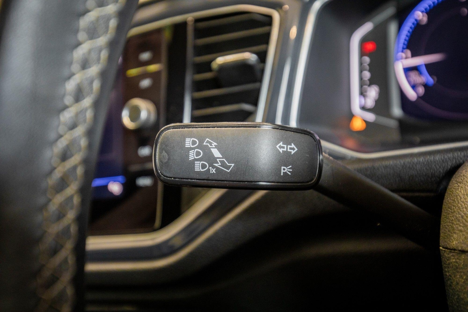 Used Volkswagen T-Roc 2019 for sale - 76839656: Photo 22