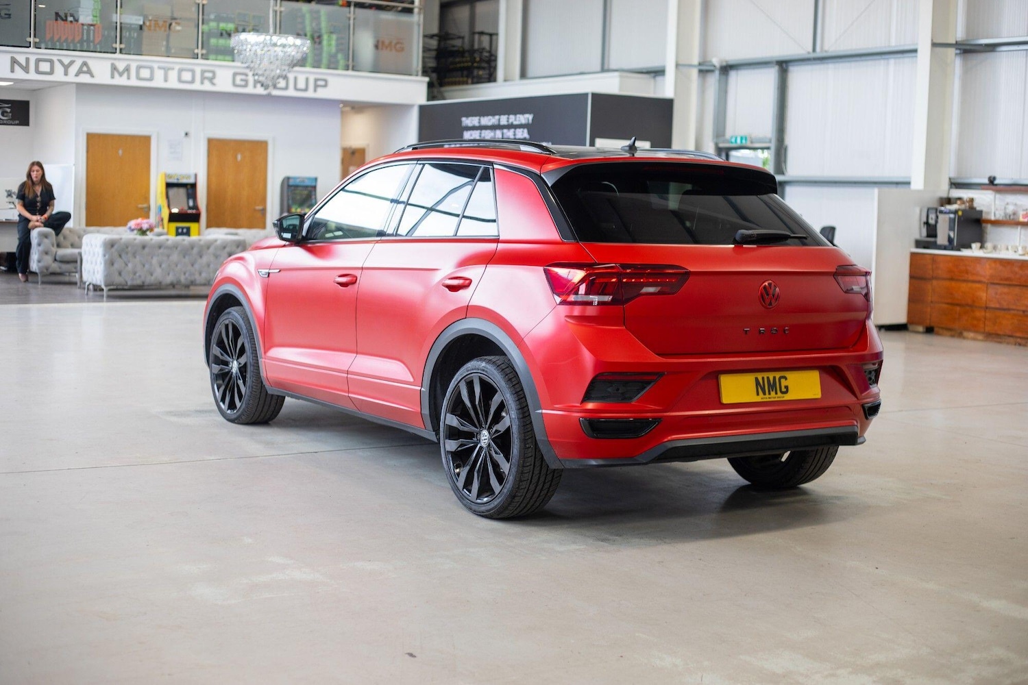 Used Volkswagen T-Roc 2019 for sale - 76839656: Photo 4