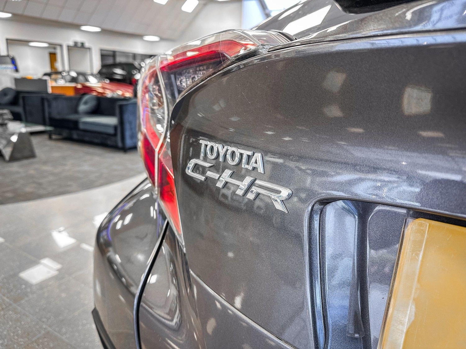 Used Toyota C-HR 2018 for sale - 77658092: Photo 10