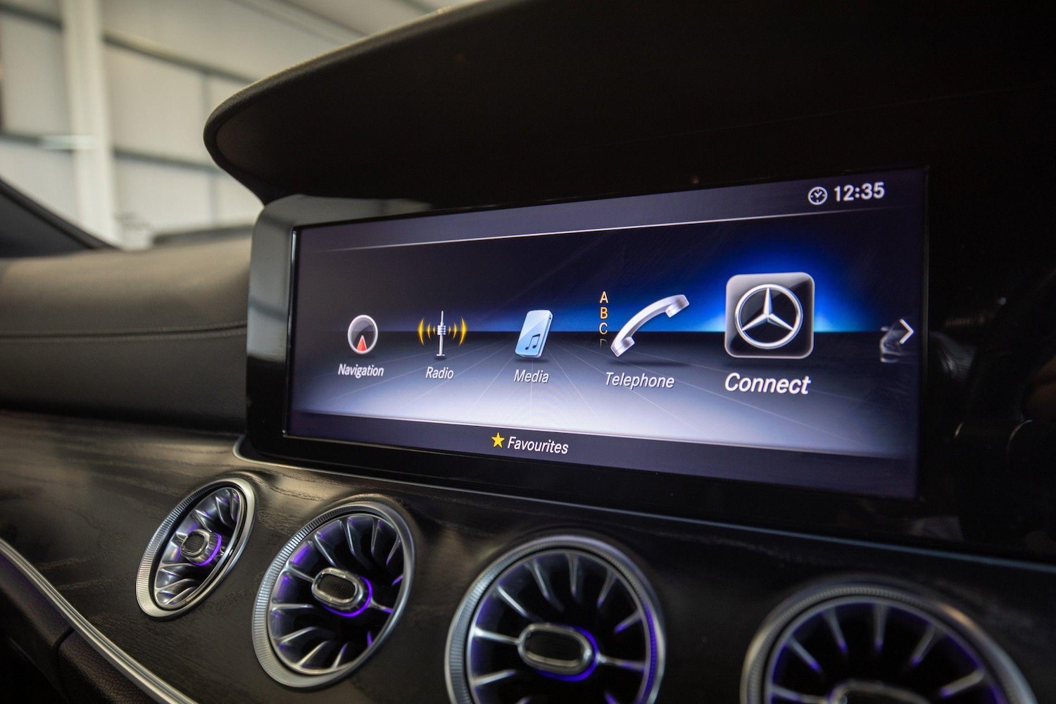 Used Mercedes-Benz E Class 2018 for sale - 76839897: Photo 20