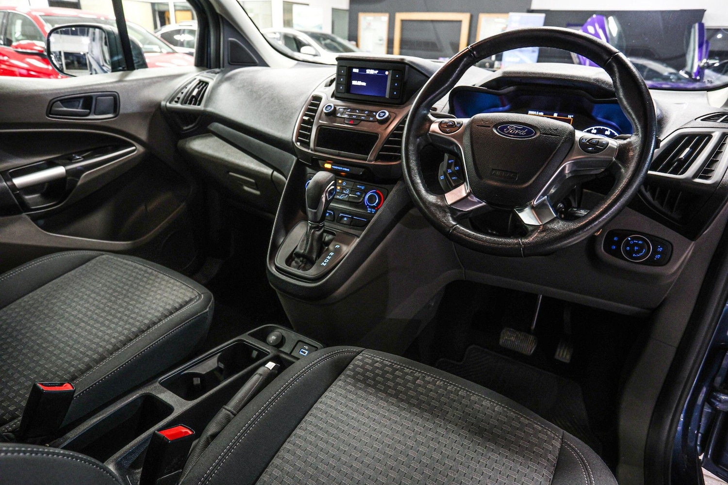 Used Ford Tourneo Connect 2020 for sale - 76839548: Photo 23