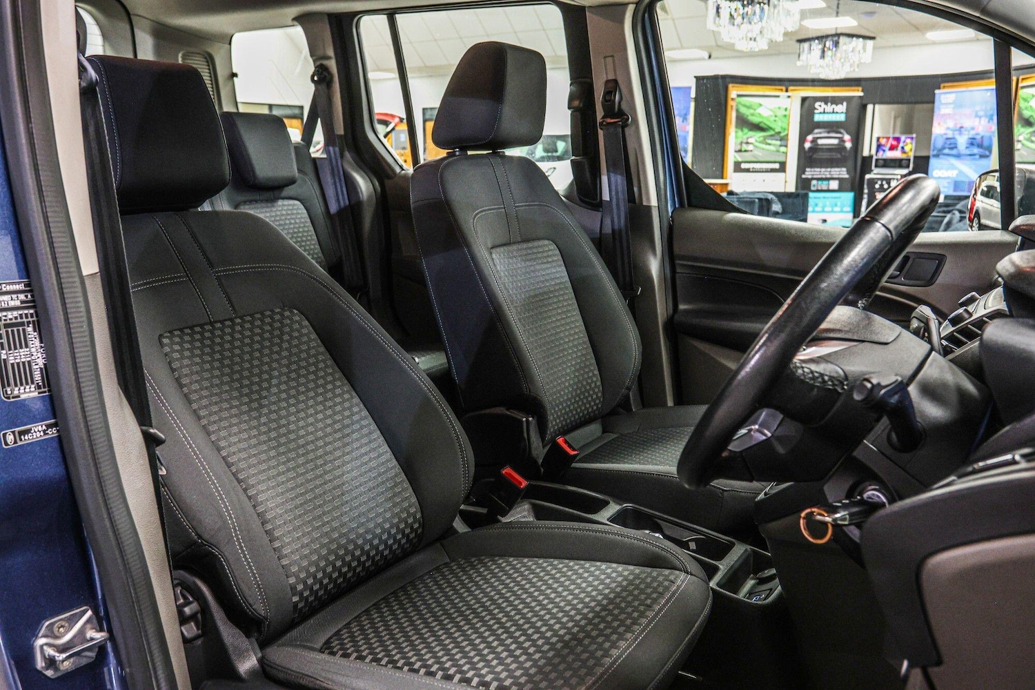 Used Ford Tourneo Connect 2020 for sale - 76839548: Photo 24