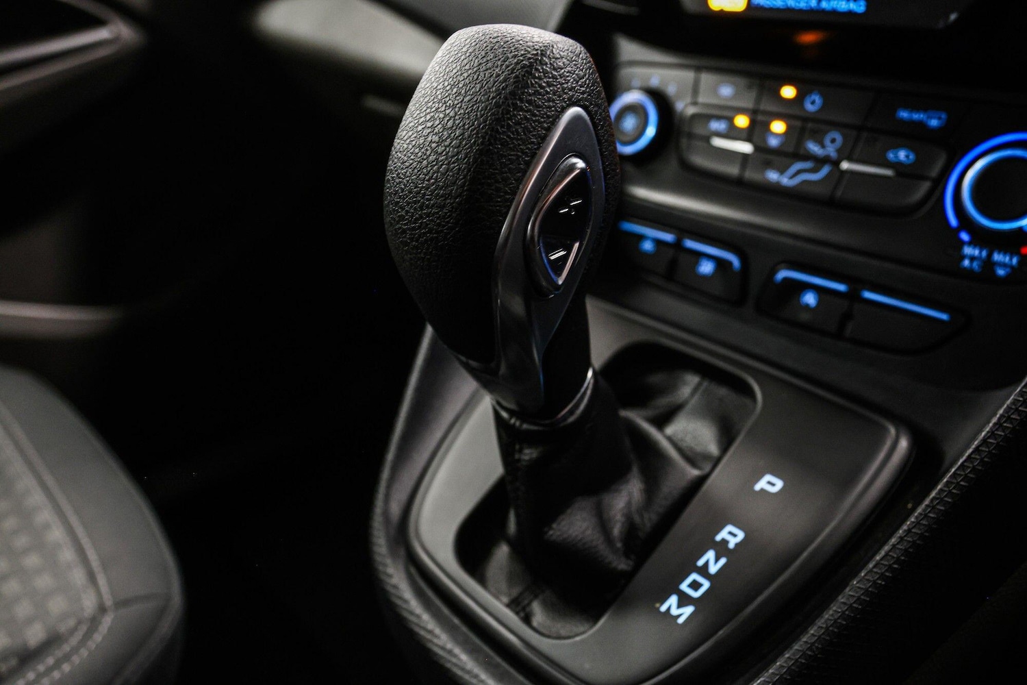 Used Ford Tourneo Connect 2020 for sale - 76839548: Photo 44