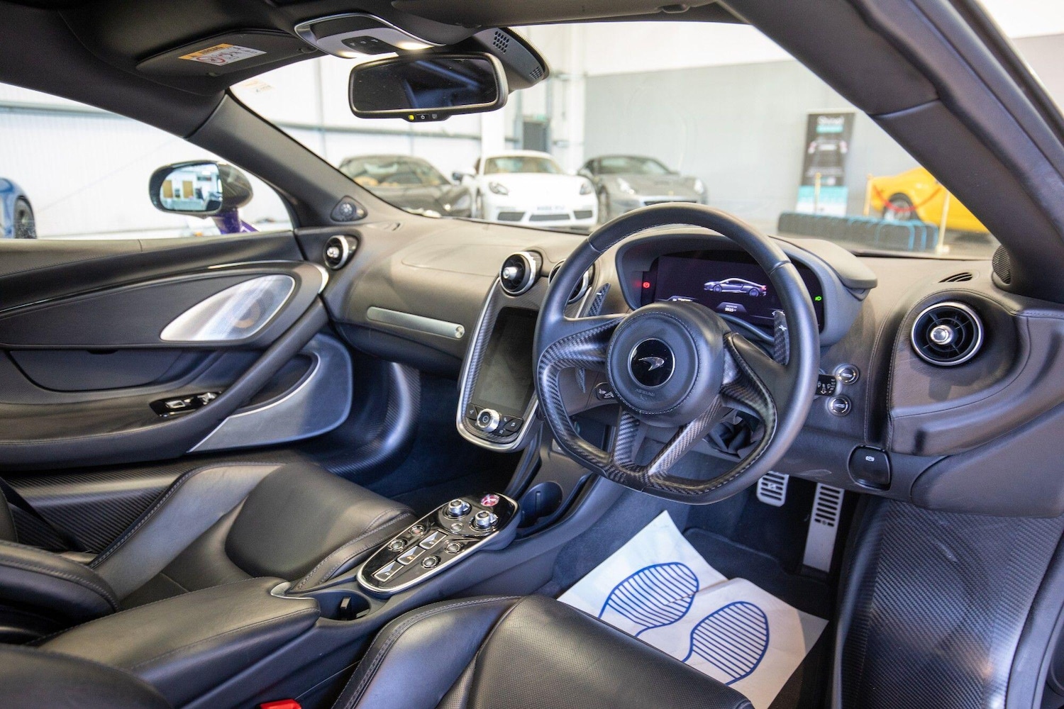 Used McLaren GT 2020 for sale - 76839815: Photo 3
