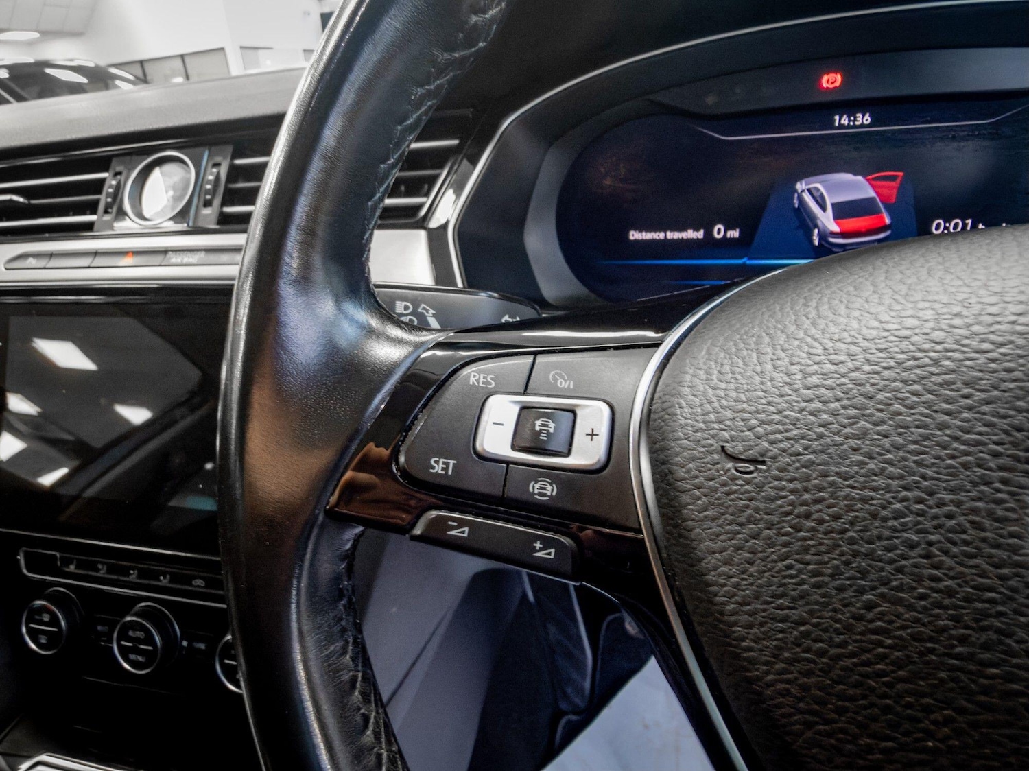 Used Volkswagen Passat for sale - 77658812: Photo 16