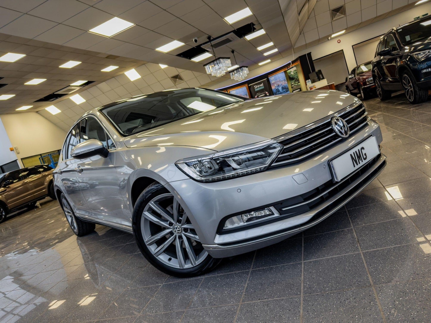 Used Volkswagen Passat for sale - 77658812: Photo 2