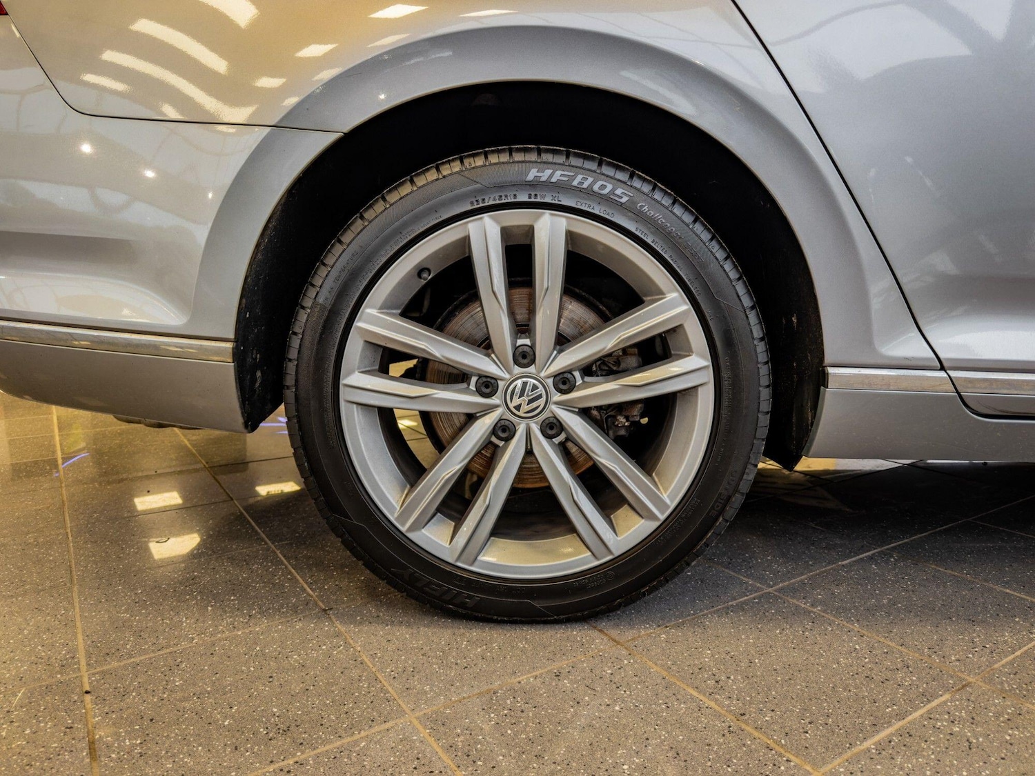 Used Volkswagen Passat for sale - 77658812: Photo 5