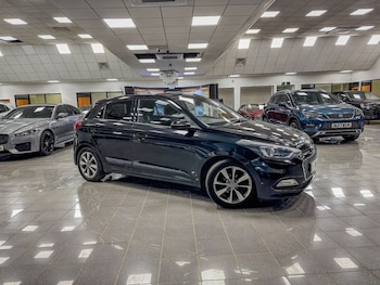 Used Hyundai i20 2015 for sale - 78287879: Photo