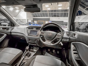 Used Hyundai i20 2015 for sale - 78287879: Photo