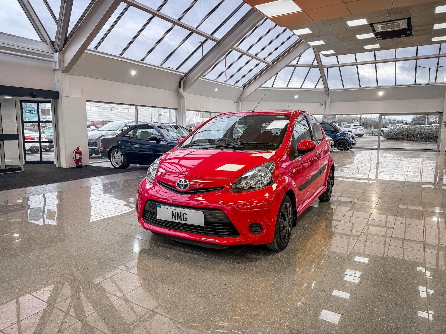 Used Toyota AYGO 2014 for sale - 77783959: Photo 8